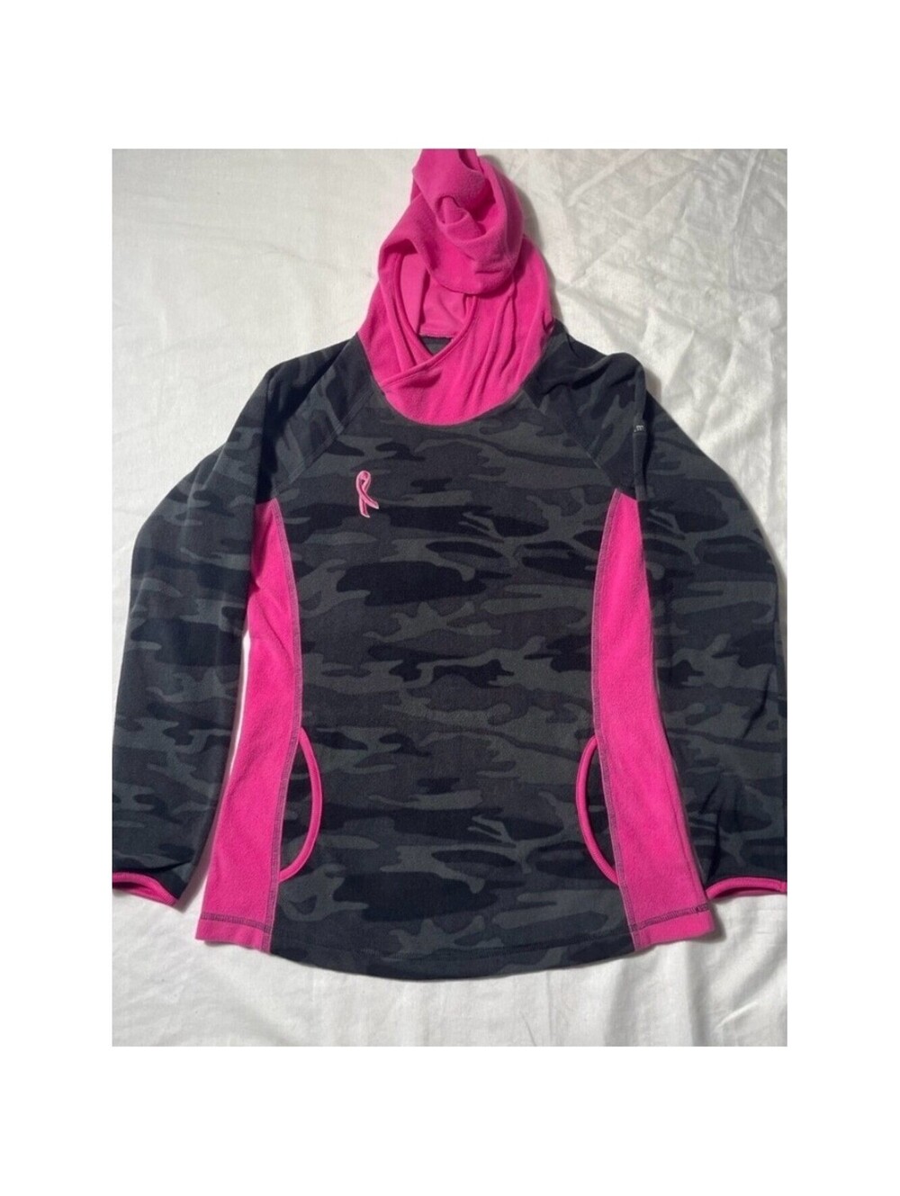 Columbia Sweater Hoodie Pull Over Jacket Ladies Breast Cancer Camo women size M